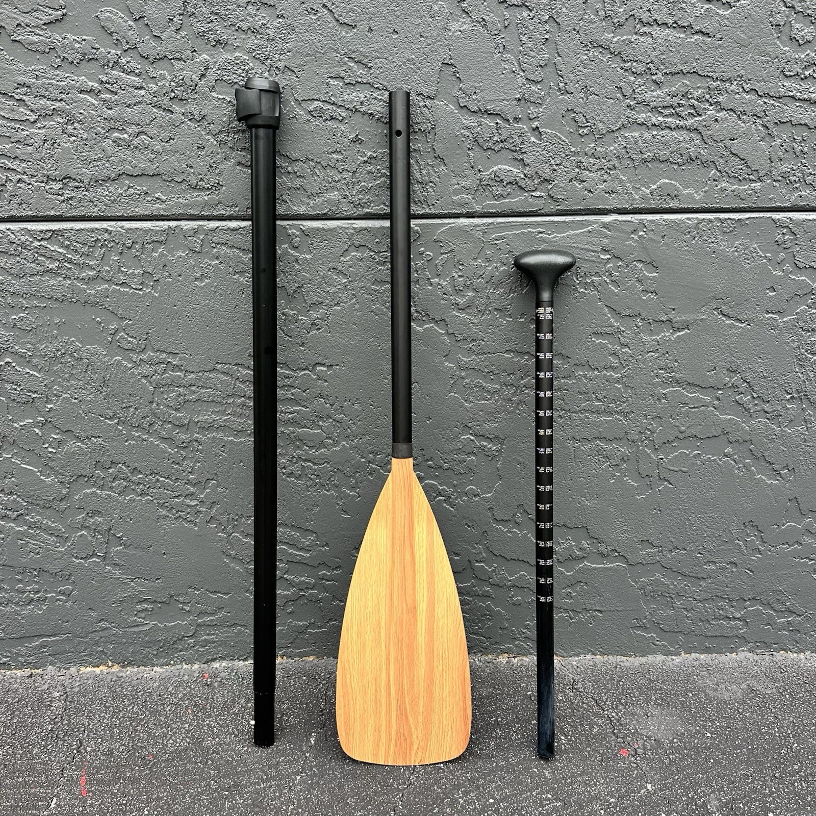 3-Piece Adjustable SUP Paddle –Lightweight, Floating Aluminum Shaft (Body Glove)