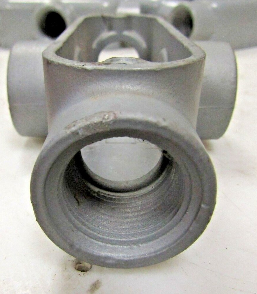 💥APPLETON X28 3/4" X-TYPE CONDUIT BODY