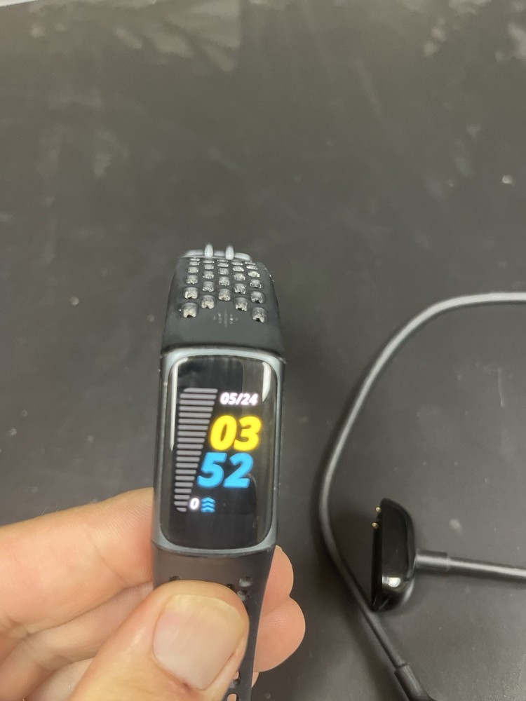 Fitbit with Charger Tested and Working Black