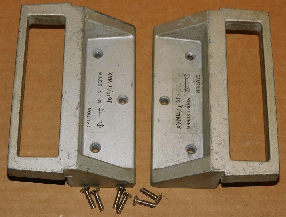 Vintage Audio Rack Mount Carry Handles