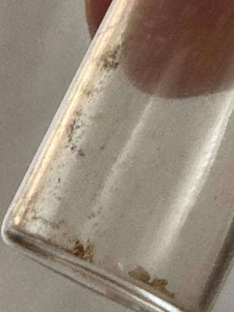 2 gram California Gold Nugget + container with flakes