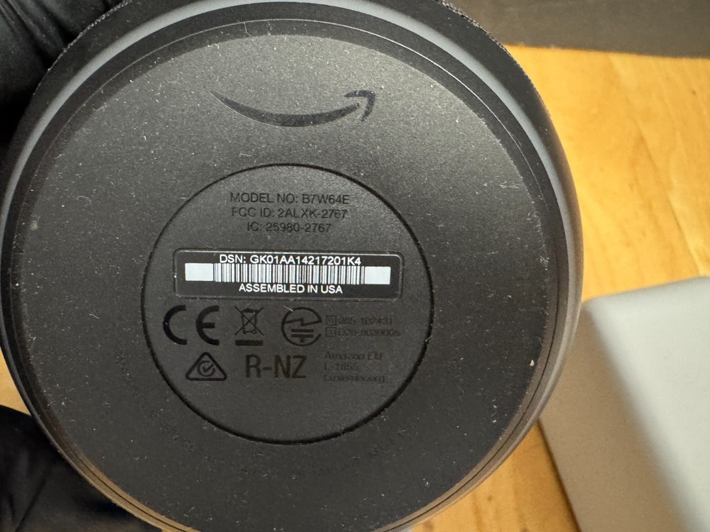 Amazon Echo Dot 4th Gen Smart Speaker Bluetooth WiFi w/ Alexa Black B7W64E