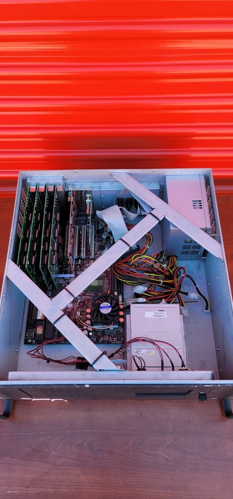 Pelco CM9760-CC1 Matrix CPU Controller