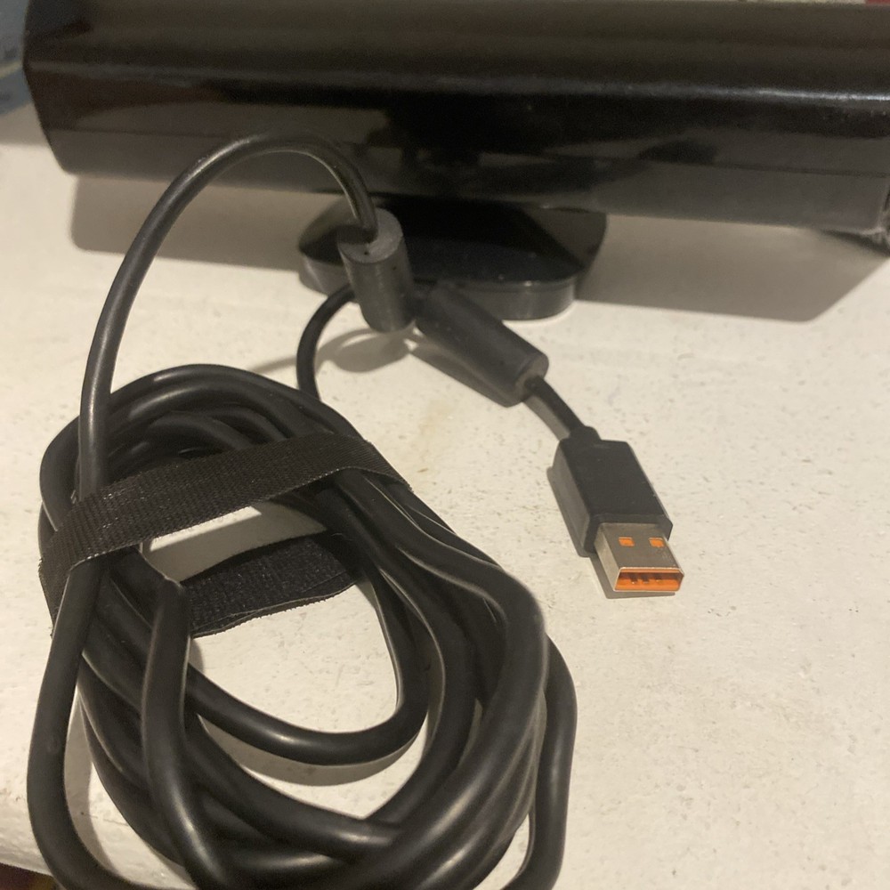Microsoft Xbox 360 Kinect Motion OEM Model 1414 Sensor Bar W/ 5 Games *READ*