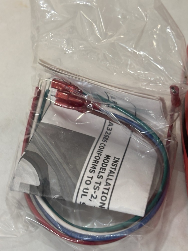 Alarm Controls Assa Abloy TS-2: Push to Exit Button 1.5” Green