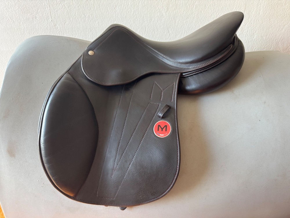 16" Meyer Zephyr Saddle - 2019 - WIDE - Mint!