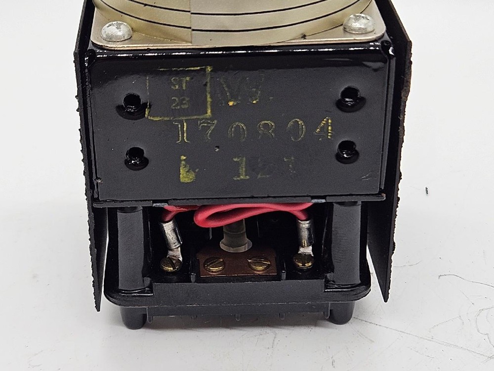 Agastat Time Delay Relay 115VAC Model DEB12, DE-B-12