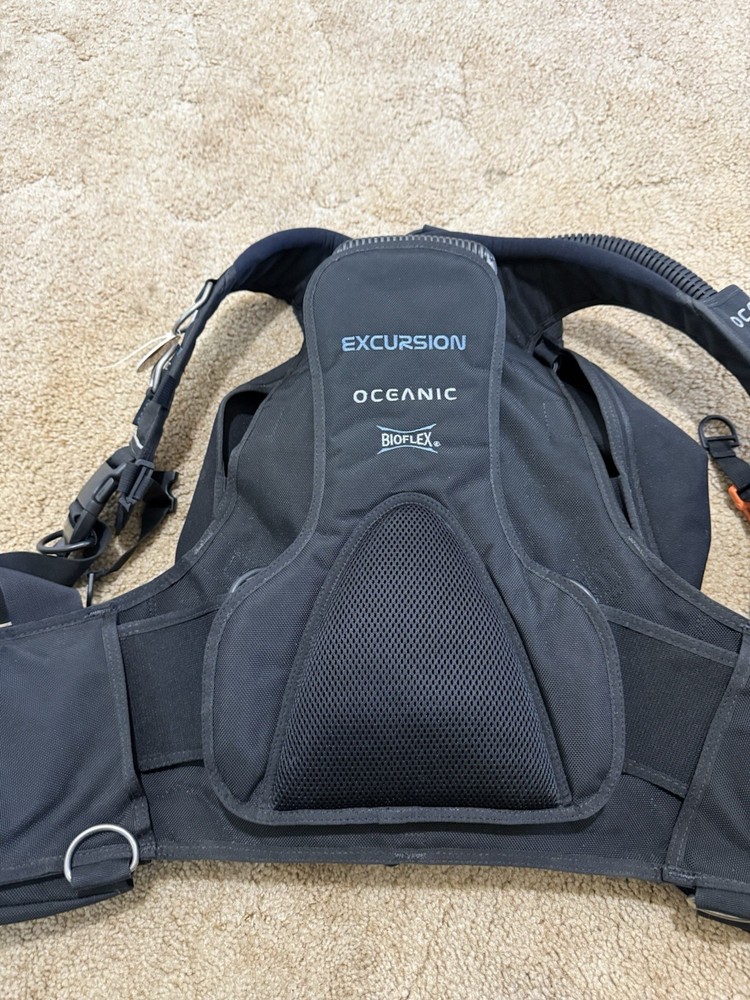 Oceanic Excursion QLR-3 Scuba Dive Pack. BIOFLEX Black, Size Large.