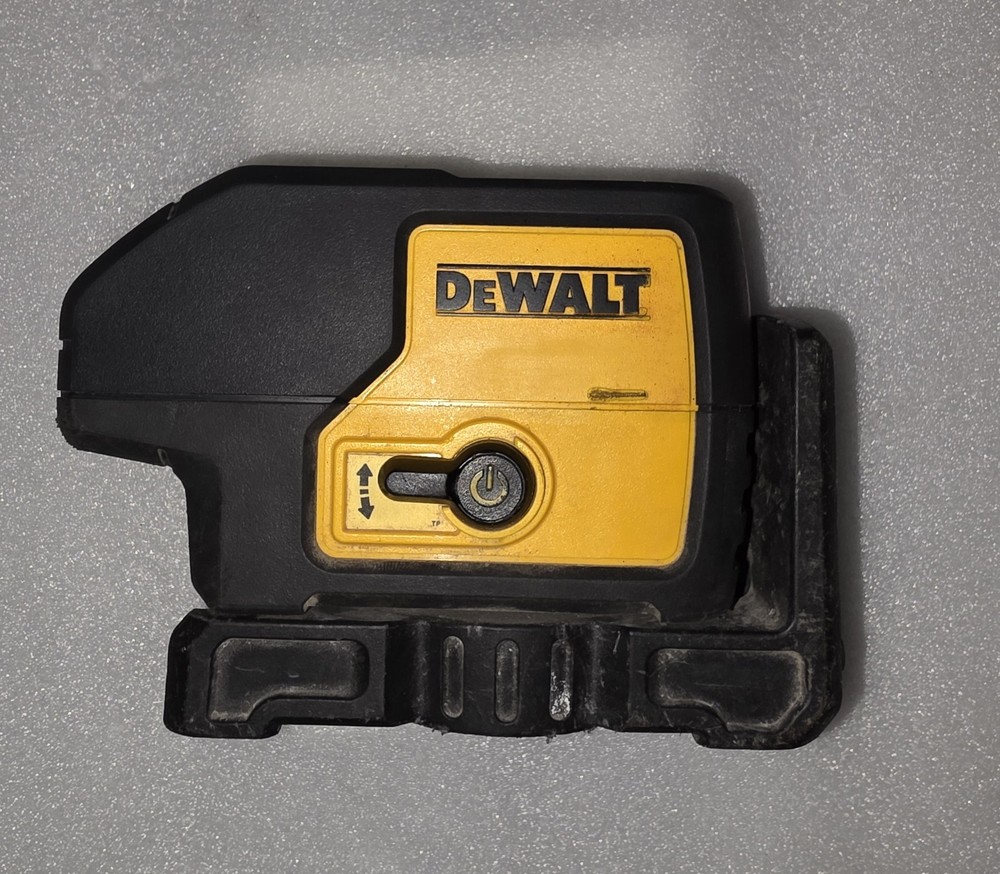 Dewalt Laser Level DW083 Red [ Only Tool ]