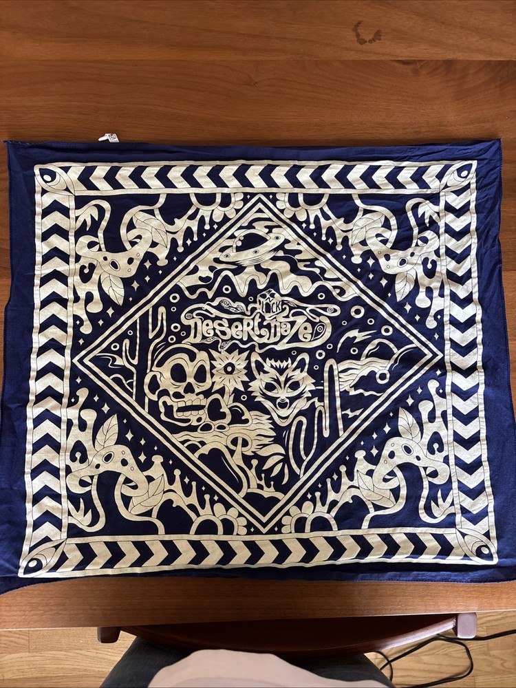 Desert Daze 2017 Glow In The Dark Bandana