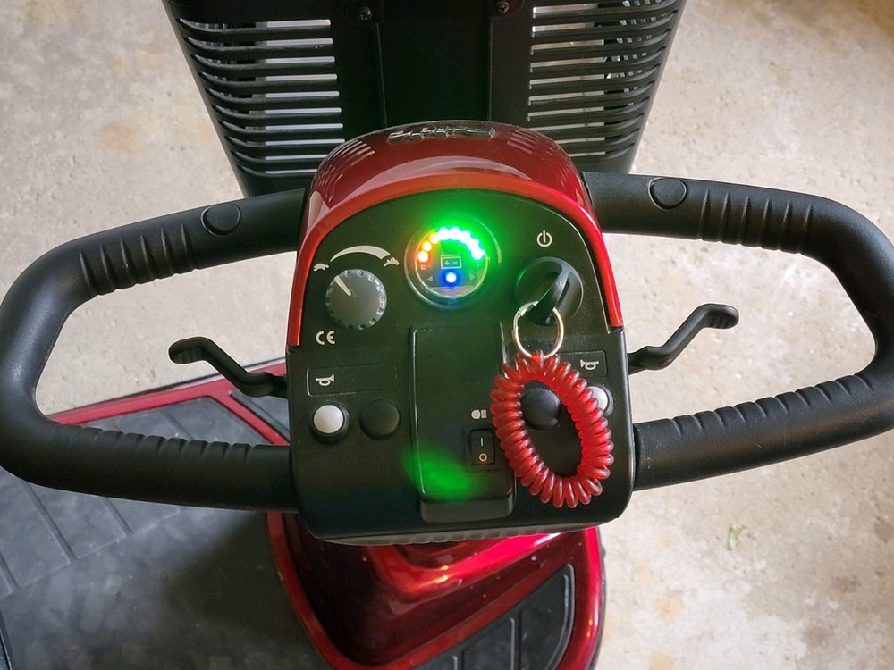 Pride Mobility Electric Scooter with Key & Speed Control
