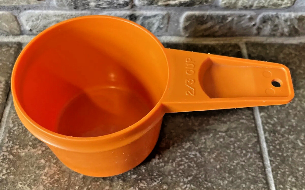 Vintage Orange Tupperware 2/3 Cup Replace Your Missing Measuring Cup