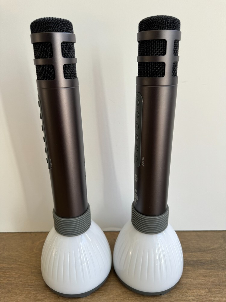 Singing Machine Duet Karaoke Microphones 2-Pack Bluetooth Speakers SMM498 EUC