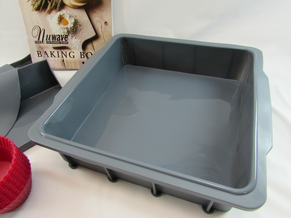 Silicone NuWave Bakeware Baking Pan Divider Cupcake holders 32443