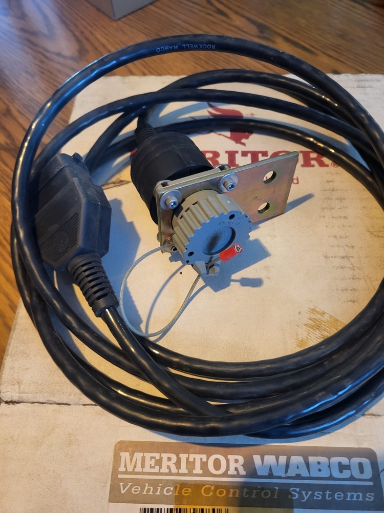 Meritor SA1-3237-K-1129 TRAILER ABS - CABLE BRACKET W/CAP