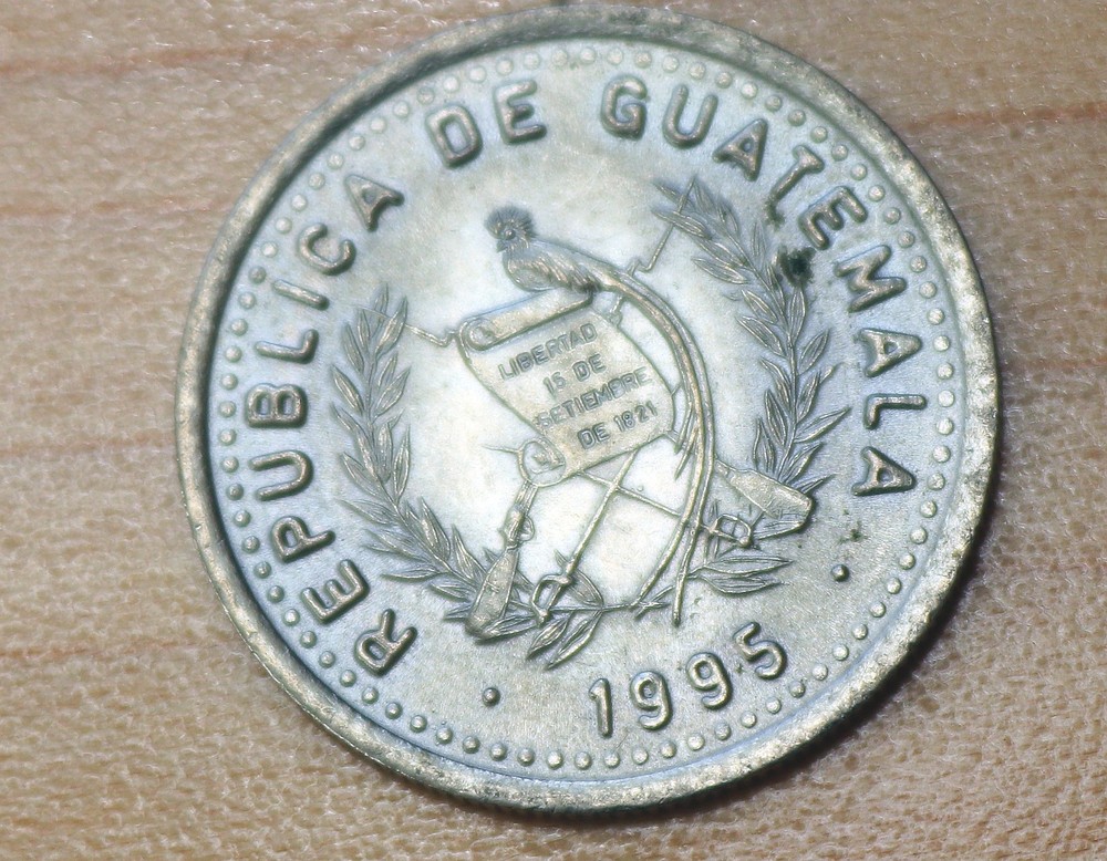 1995 Guatemala 10 Centavos