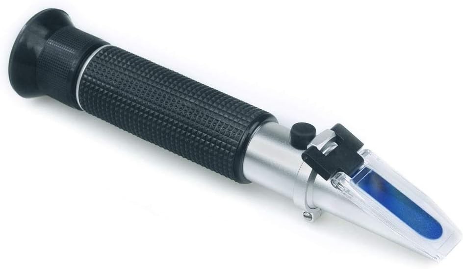 0-100 PPT Salinity Refractometer with Temperature Compensation & Hard Case