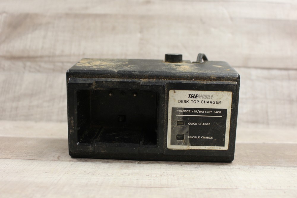 Telemobile Desk Top Trickle Charger -Black -Used