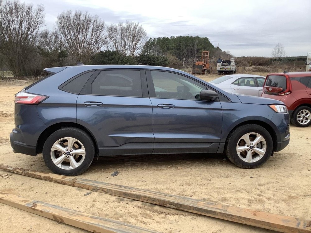 EDGE 2019 Glove Box 4979708