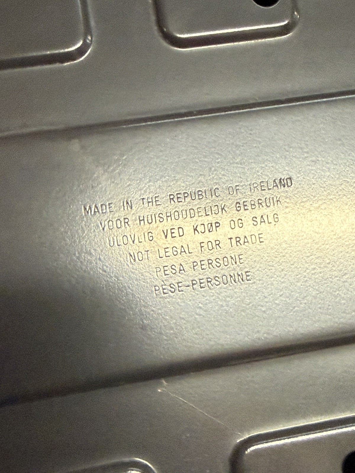 MCM Genuine Vintage Krups ‘Cyclops’ Or UFO Bathroom Scale, Cream, Works Great!