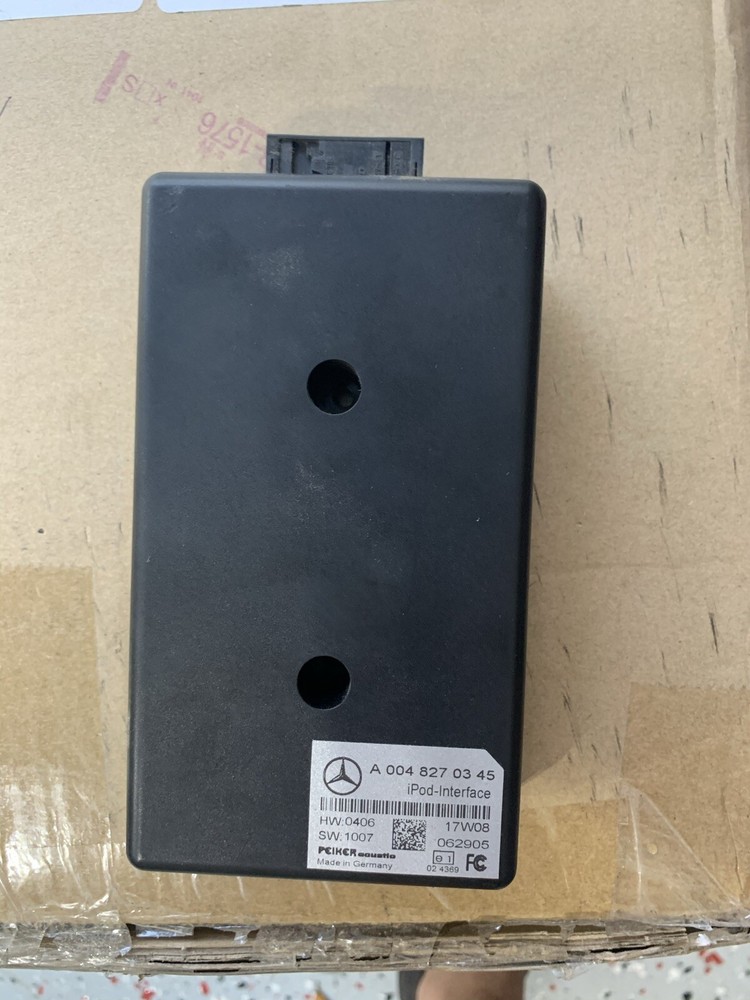 mercedes benz ipod interface