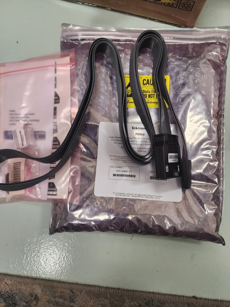 Tektronix P6960 Logic Analyzer Probe Unit #1