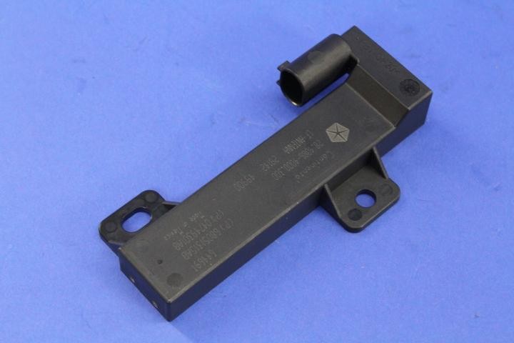 Keyless Entry Antenna Mopar 68051315AB