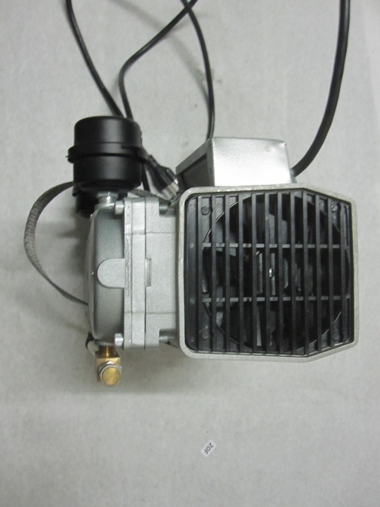 Gast BFB-DAA-P716A-EB High-Capacity Vacuum Pump