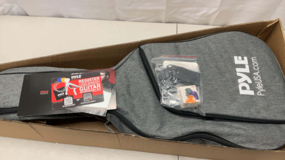 Pyle acoustic guitar kit