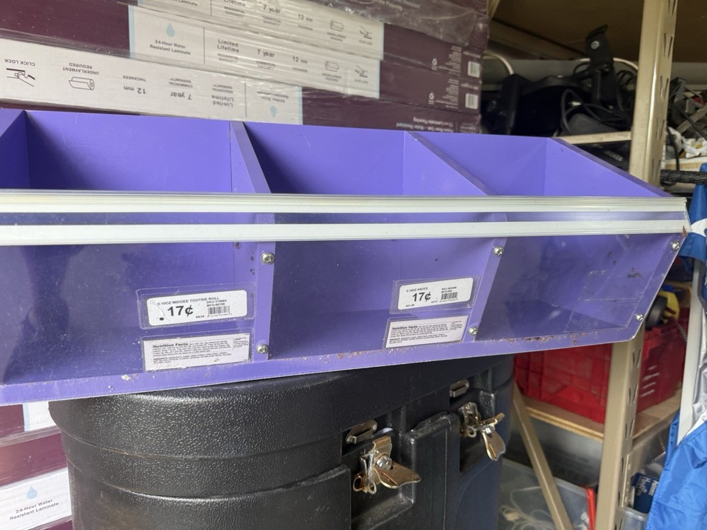 store display shelf container wall mounting clear front open Hanging Container