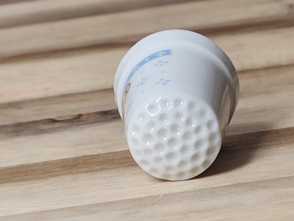 Vintage Teddy Bear Thimble Porcelain