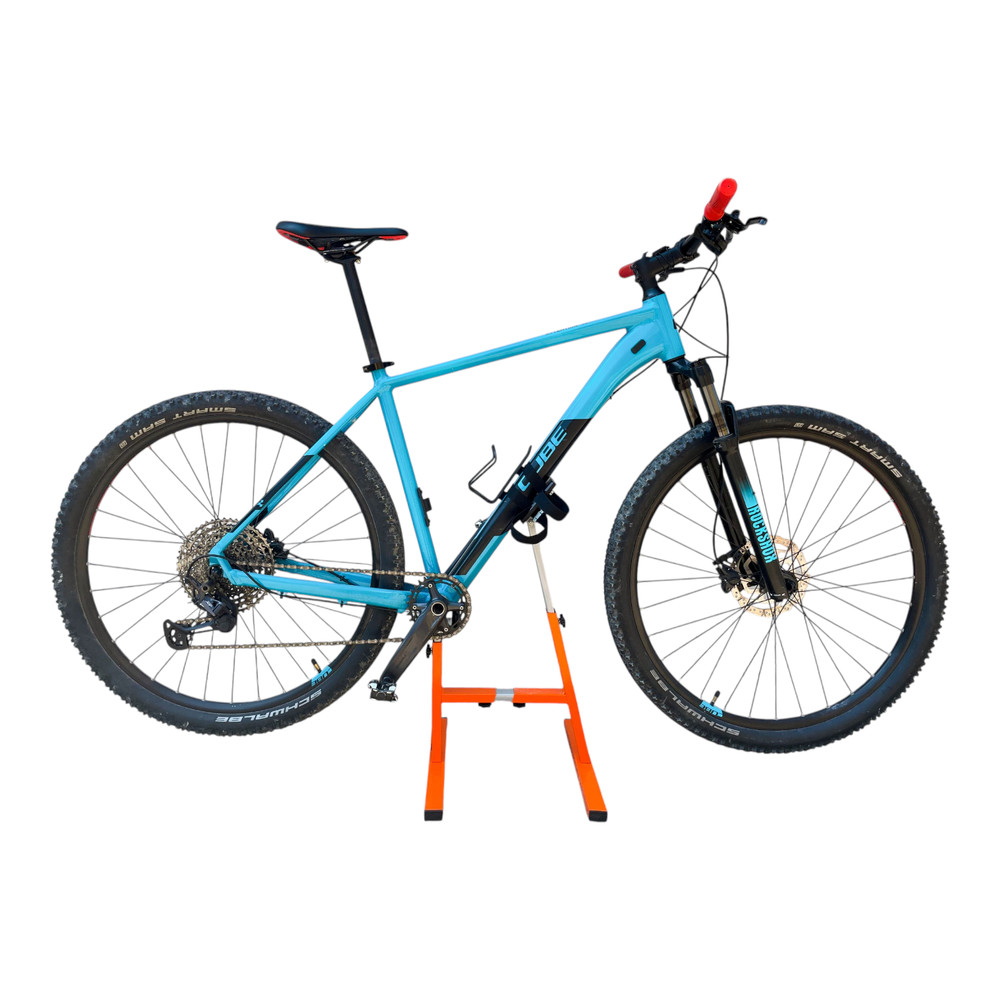 Universal Adjustable Extendable Bike Central Maintenance Stand
