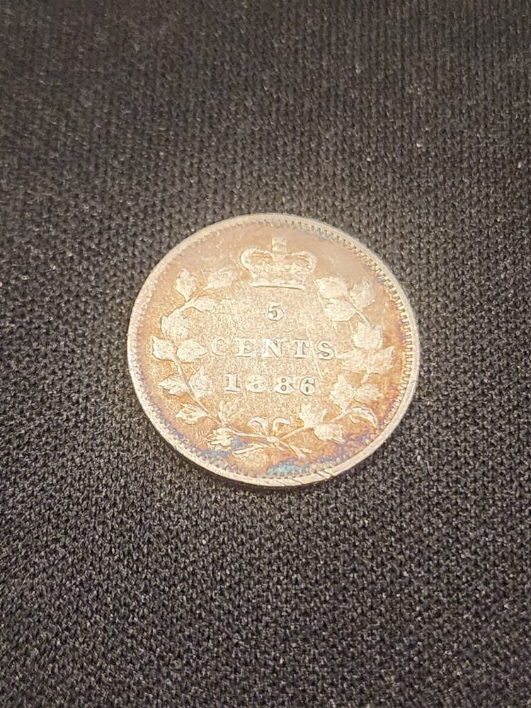 1886 Canada 5 Cents Silver Coin