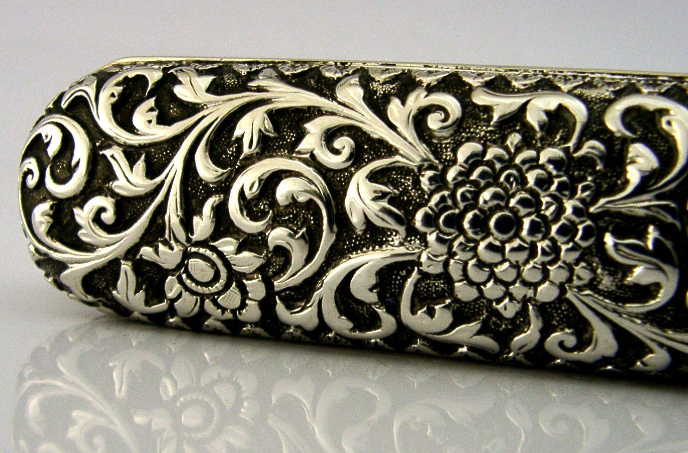 TOP QUALITY INDIAN 92g SOLID SILVER BOX KUTCH c1890 ANTIQUE