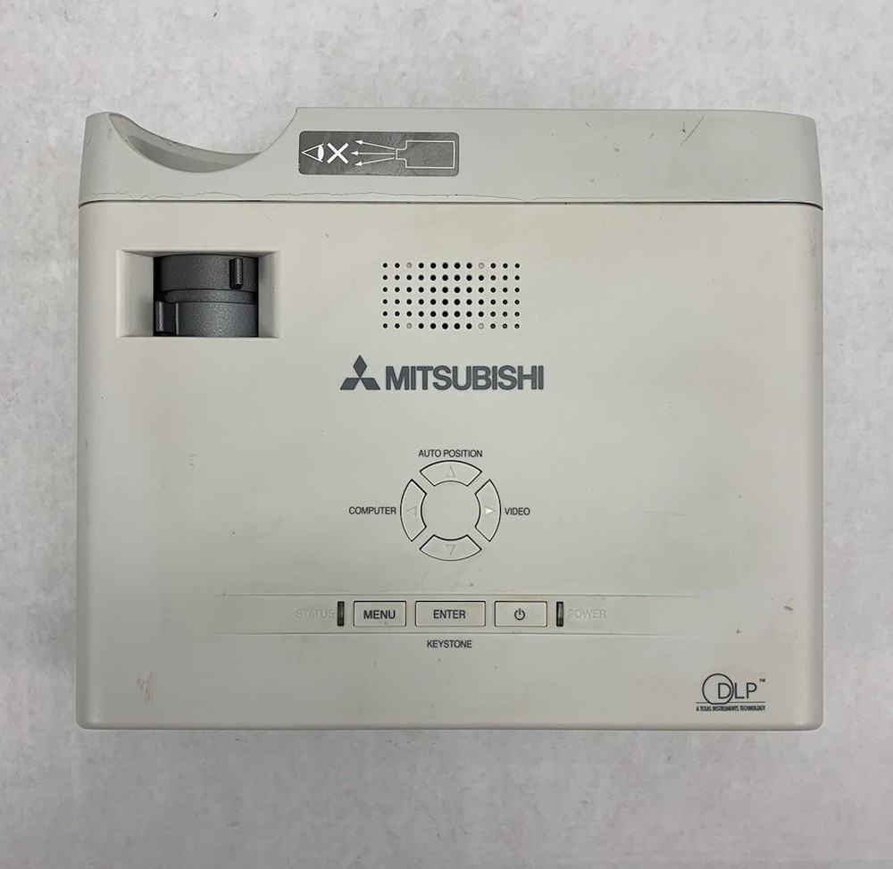 Mitsubishi XD205U Projector - No Remote