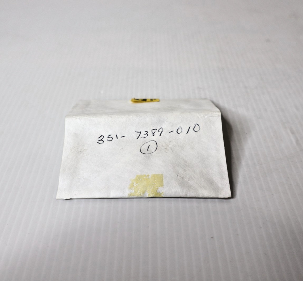 Collins 351-7389-010 Integrated Circuit