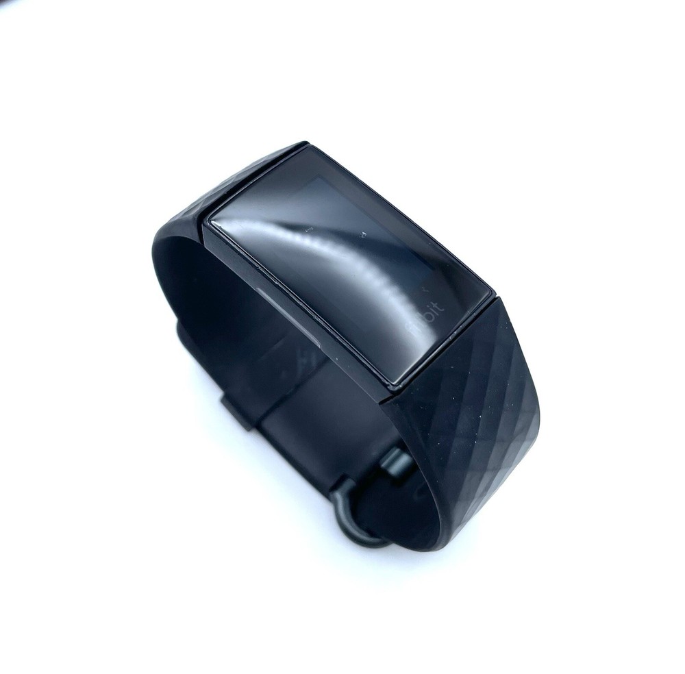 Fitbit - Charge 4 Activity Tracker GPS + Heartrate - Black - Used