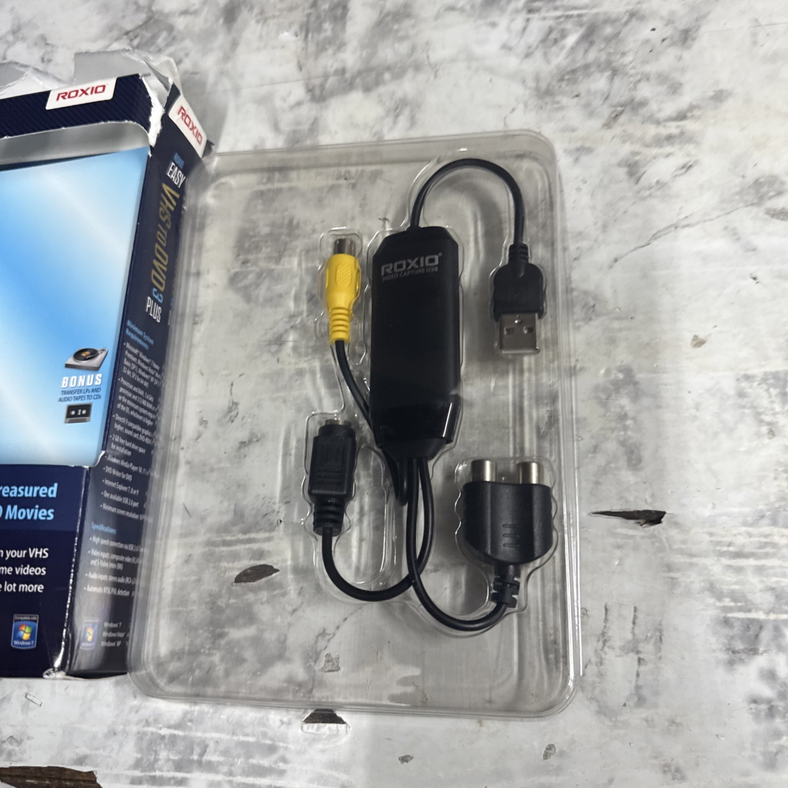 Roxio Easy VHS to DVD 3 Plus Converter - 251000 -new Open Box