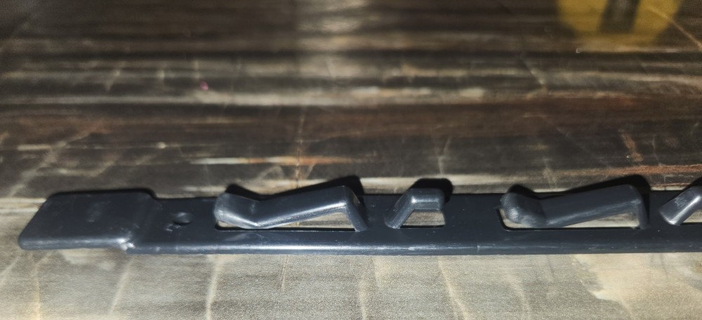 16.5" Black Clip Strips