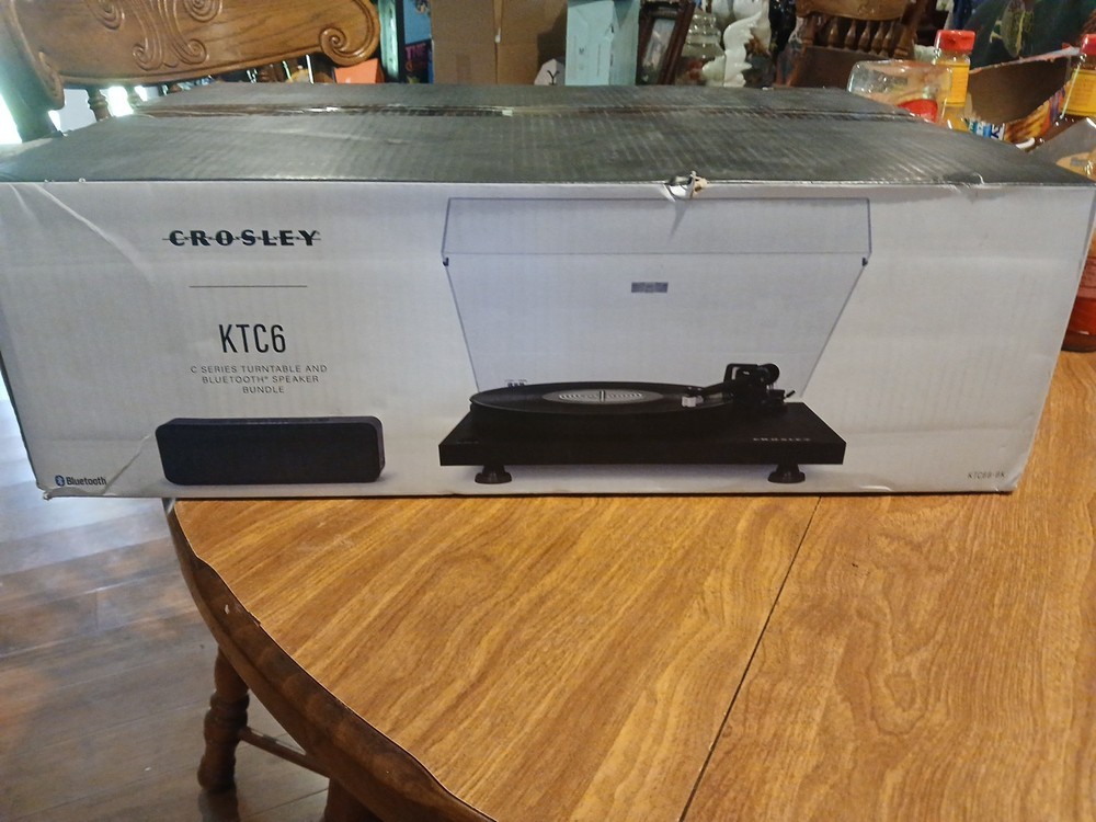 Crosley KTC6 Turntable / Record player