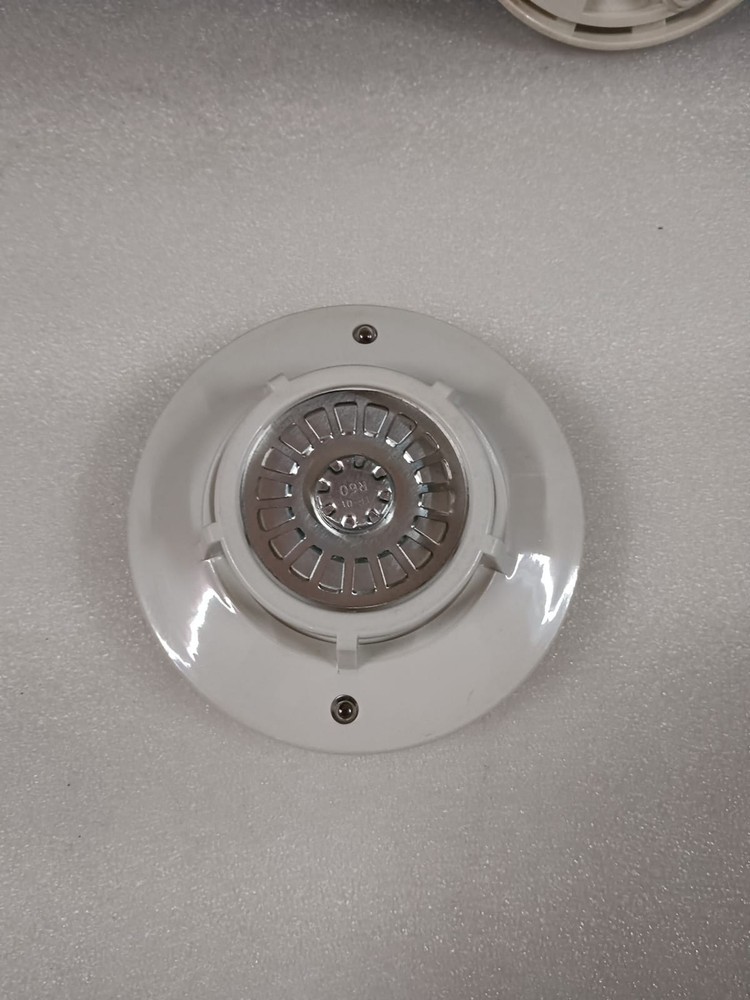 FIXED TEMPERATURE Heat Detector HC-407A