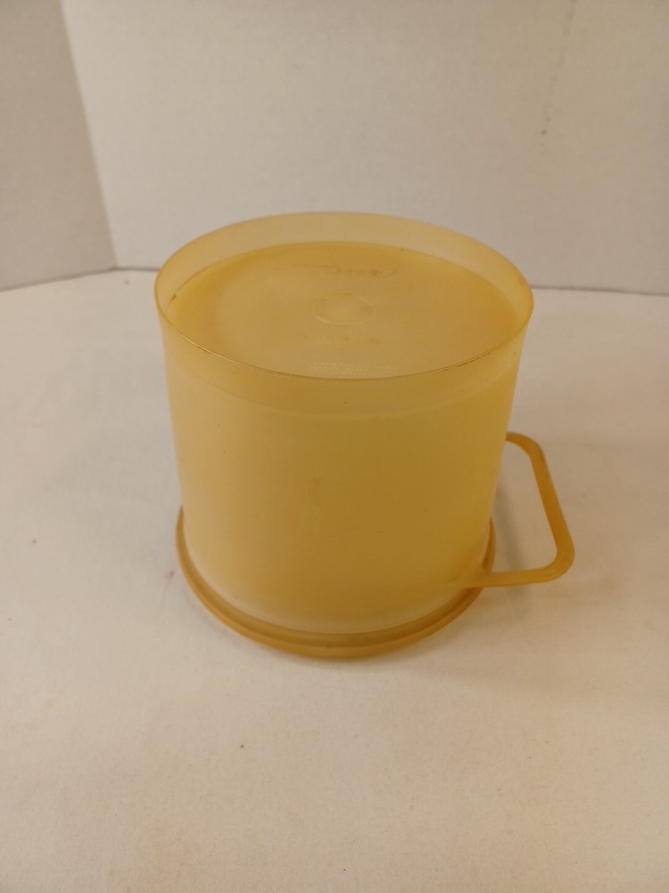 Tupperware Vintage Triple Sifter 354-1