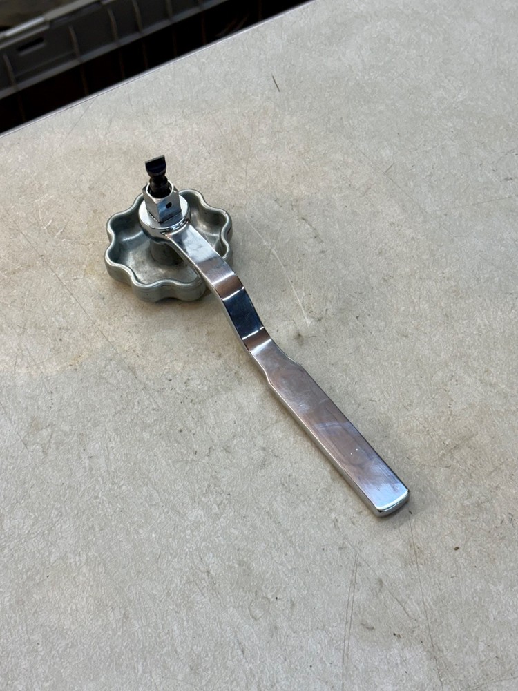 EXTREMELY RARE VINTAGE SNAP-ON V22A VALUE ADJUSTING TOOL -------- LIQUIDATION!!