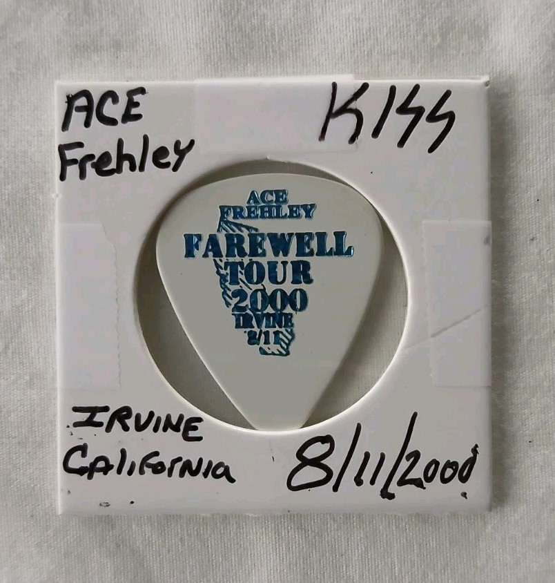 Kiss Ace Frehley Guitar Pick Farewell Tour 2000 Irvine California 8/11/2000