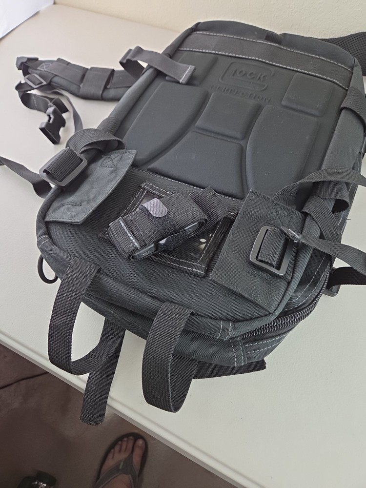 GLOCK Tactical Multi-Purpose BACKPACK 18L. Black