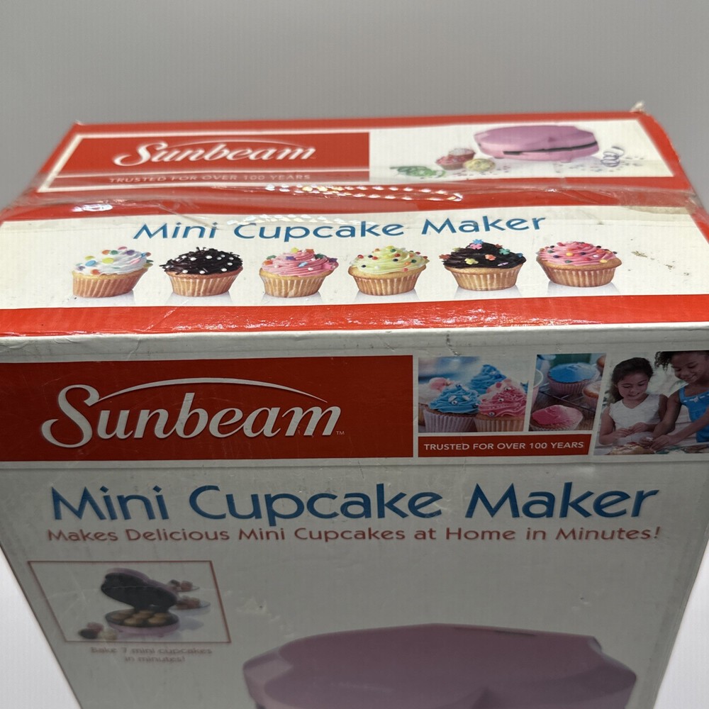 Sunbeam FPSBCMM901 Mini-Cupcake Maker Pink New