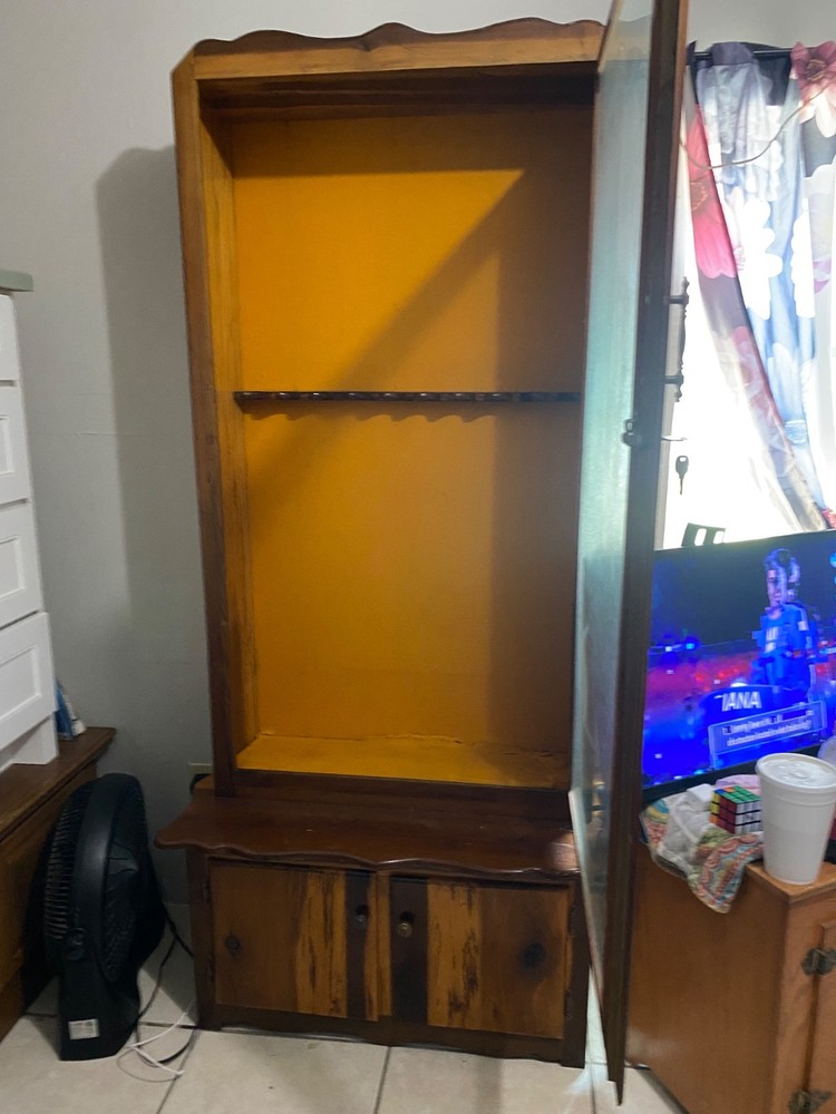 gun cabinet wood pre-owned
