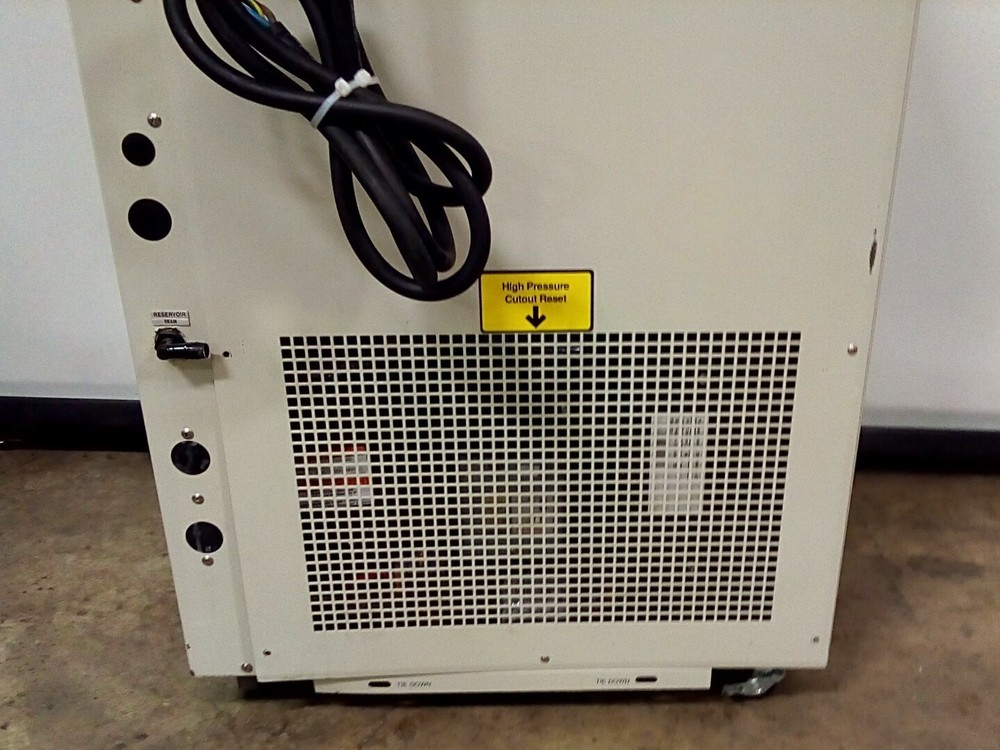 Thermo Electron Neslab HX + Plus 75 Recirculating Chiller