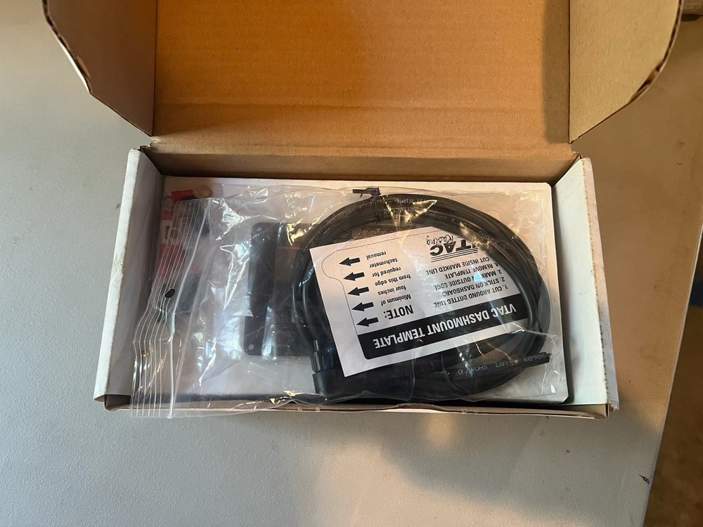 VTAC Digital Recall Tachometer