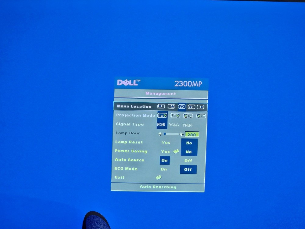 Dell 2300MP DLP Projector with Cables, Remote, and Case